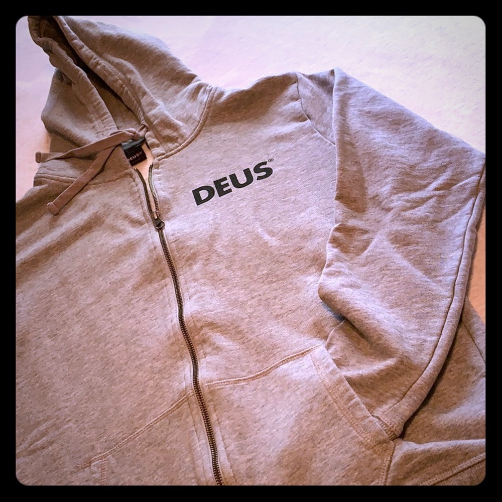 Deus hoodie